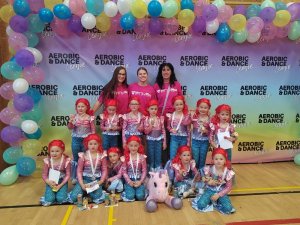 Aerobic-team-show-fit-studio-venuse-17